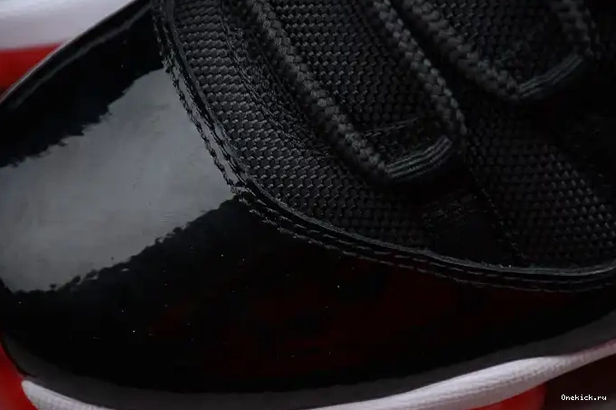 One Kick Retro Air 528895-012 Low  